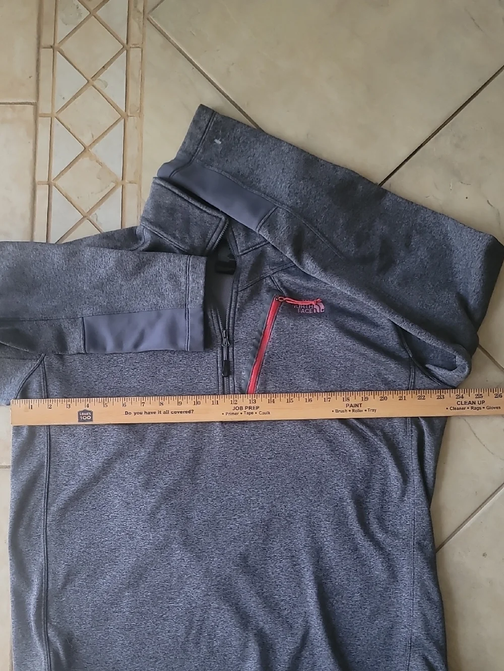 The North Face Heather Gray Pullover with Red Zip Accent SZ XL
